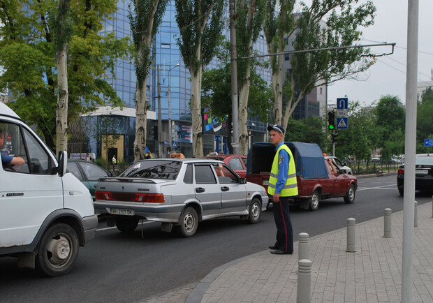 В центре Донецка ограничат движение. Фото: пресс-служба ГАИ