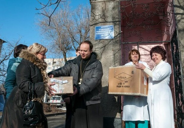 Новость - События - Больница на Калиновке получила оборудование для недоношенных малышей