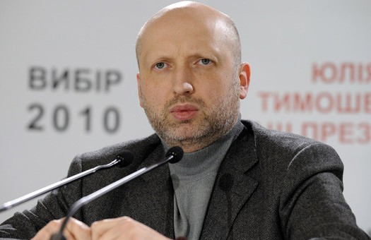 Турчинов признал, что пока локализация террористов пока не удалась. Фото с сайта newsukraine.com.ua