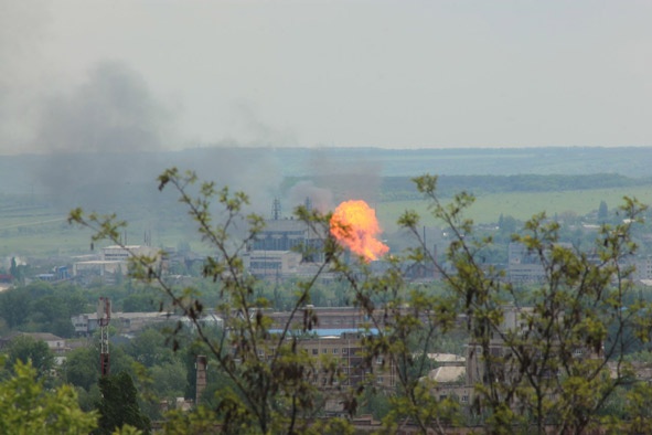 В Славянске сегодня погибли четыре человека со стороны сил МВД, около тридцати раненых.Фото с сайта tehnopolis.com.ua