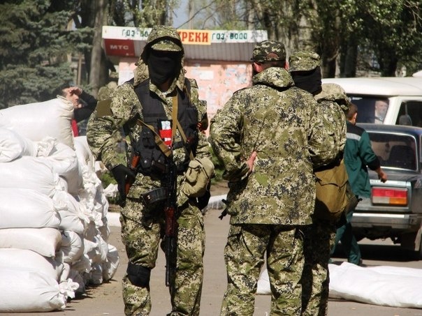 ДНРовцы выменяли своих бойцов на зампрокурора. Фото Reuters