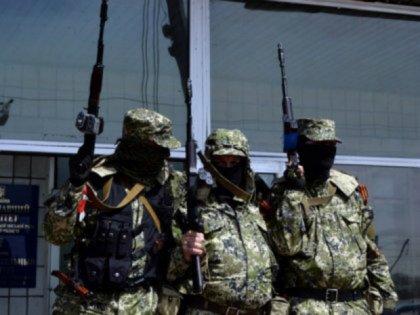 По информации работников редакции, боевики все еще находятся в кабинетах издания. Фото с сайта 24tv.ua