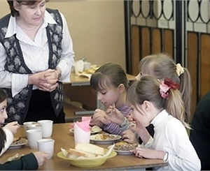 Питание школьников увеличено на 1гривну. Фото: kp.ua 