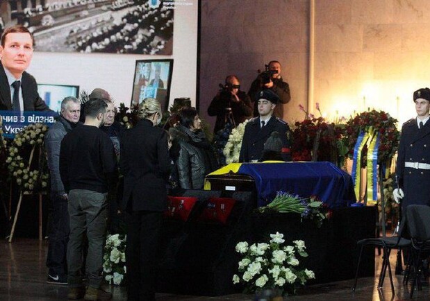 В Українському домі прощаються із загиблим керівництвом МВС. 