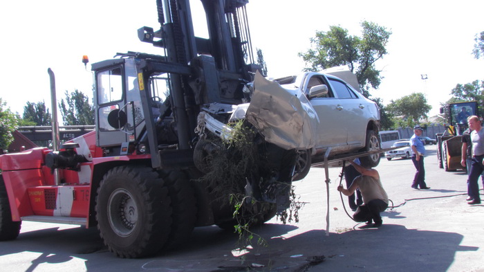 Против виновника ДТП, водителя легкового авто, было возбуждено уголовное дело. Фото: http://www.0629.com.ua