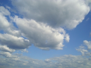 Сегодня небо будет затянуто облаками: sxc.hu