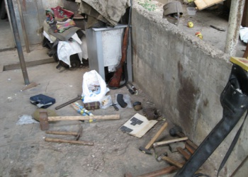 В Ленинском районе у пенсионера нашли целый арсенал боеприпасов. Фото: МВД в Донецкой области 