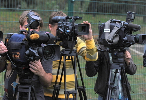 Vgorode.ua рассказывает читателям, по каким телевизионным каналам покажут поединок. Фото: www.sxc.hu