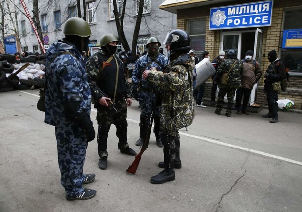 Пленников будут менять на арестованных активистов. Фото Reuters