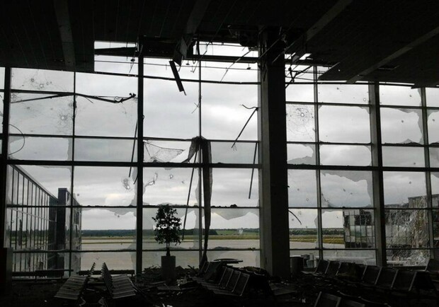 Так выглядит аэропорт Донецка сейчас. Фото В. Гуменного 