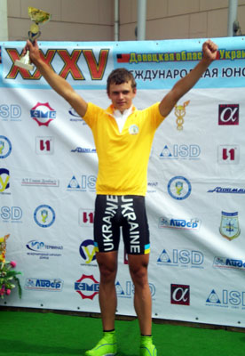Александр Прядун - победитель соревнований. Фото: www.sportclub-isd.com