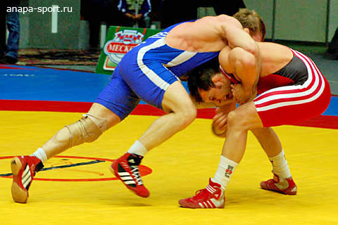 Азовцы были сильнее и иностранных спортсменов. Фото: anapa-sport.ru
