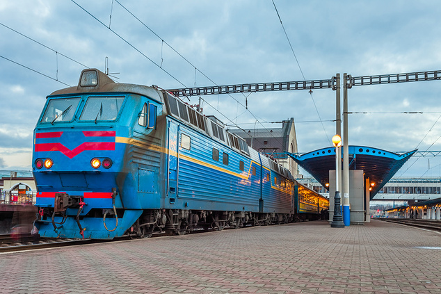 Новость - Транспорт и инфраструктура - Билетов хватит: "Укрзализныця" назначила дополнительные поезда к Дню защитника Украины