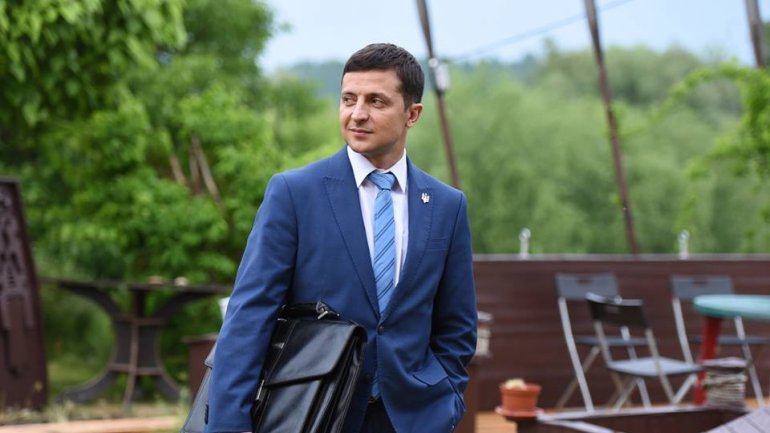 Новость - События - Зеленский высказался об участии в выборах президента Украины