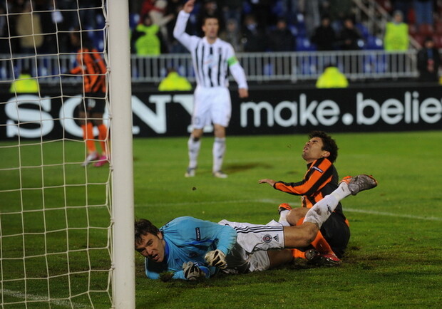 Эдуардо забил гол ценой травмы. Фото: shakhtar.com