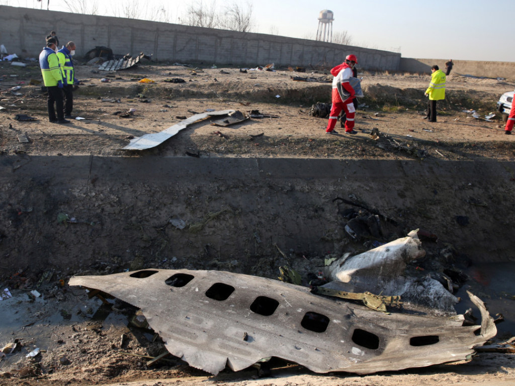 Новость - События - Авиакатастрофа в Иране: "черные ящики" передадут для расшифровки в Украину