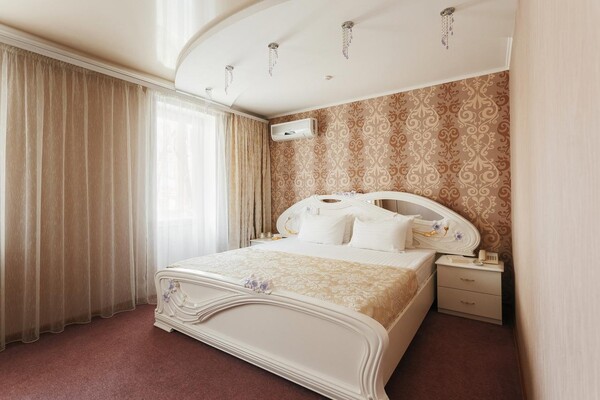 В Одессе гостиница начала принимать коронавирусных больных: что почем  фото 4